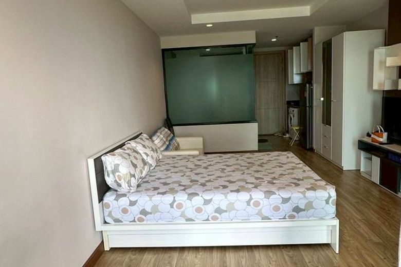 1 Bedroom Condo For Rent