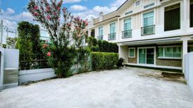 3 Bedroom House for sale in Indy 2 Bangna-Ramkhamhaeng 2, Dokmai, Bangkok