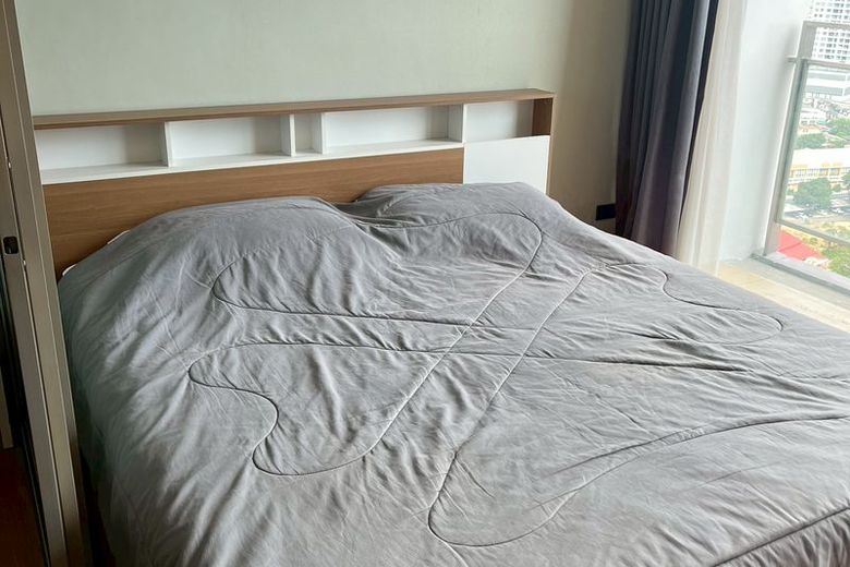 1 Bedroom Condo For Rent