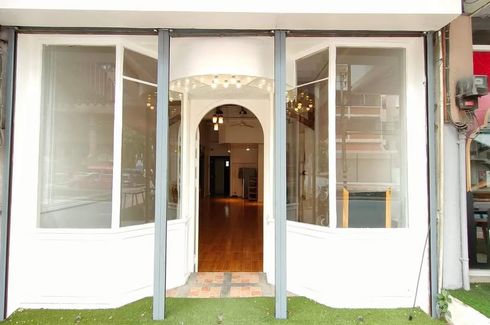 2 Bedroom Commercial for Sale or Rent in Chang Phueak, Chiang Mai