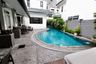 5 Bedroom House for rent in Khlong Tan Nuea, Bangkok
