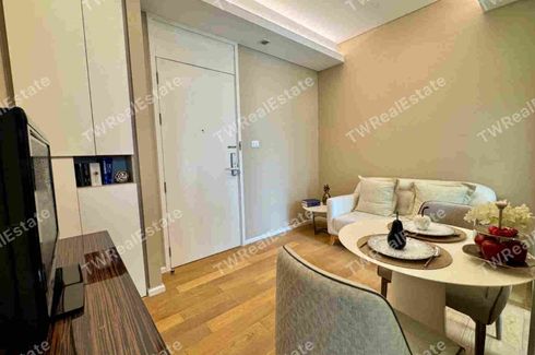 1 Bedroom Condo for sale in The Saint Residences, Chom Phon, Bangkok near MRT Phahon Yothin