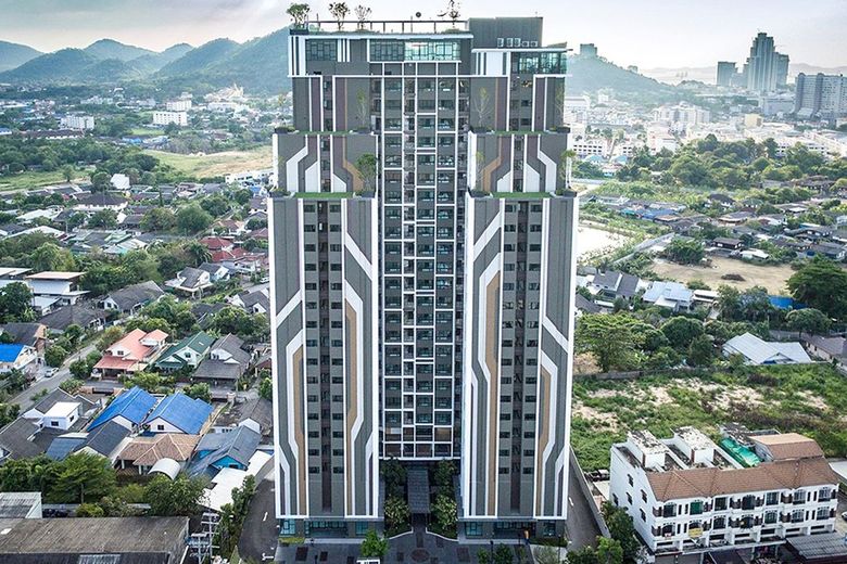 1 Bedroom Condo