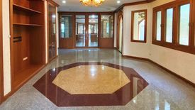 3 Bedroom House for rent in Phra Khanong Nuea, Bangkok