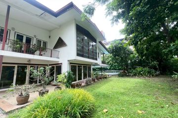 5 Bedroom House for sale in Phra Khanong, Bangkok near BTS Phra Khanong