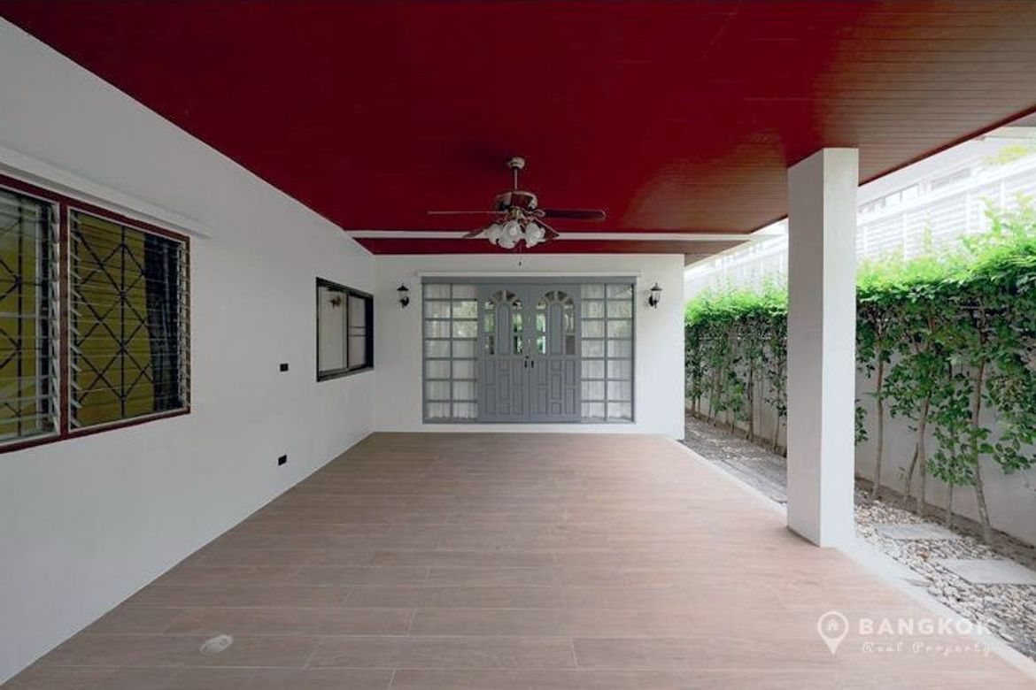 Phra Khanong, Bangkok - Photo 2