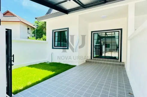 2 Bedroom House for sale in Na Kluea, Chonburi