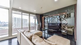 3 Bedroom Condo for rent in Watermark Chaophraya River, Bang Lamphu Lang, Bangkok