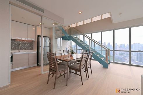 2 Bedroom Condo for rent in The Room Sukhumvit 21, Khlong Toei Nuea, Bangkok near MRT Sukhumvit