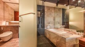 1 Bedroom Condo for rent in Hansar Rajdamri, Lumpini, Bangkok near BTS Chit Lom