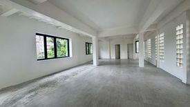 Commercial for rent in Thung Maha Mek, Bangkok
