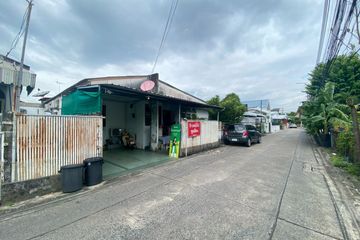 4 Bedroom House for sale in Lat Phrao, Bangkok