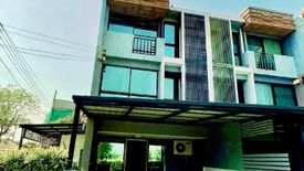 3 Bedroom Townhouse for sale in The Willow Townhome, Bang Chan, Bangkok
