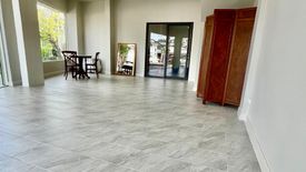 2 Bedroom Commercial for sale in Sam Sen Nok, Bangkok near MRT Phawana