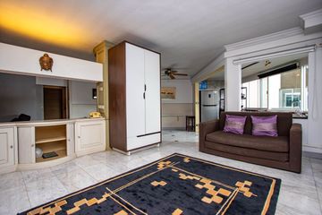 1 Bedroom Condo for sale in Suthep, Chiang Mai