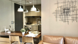 1 Bedroom Condo for rent in The Lumpini 24, Khlong Tan, Bangkok near BTS Phrom Phong