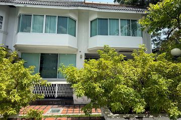 5 Bedroom Townhouse for sale in Prompak Place, Khlong Tan Nuea, Bangkok