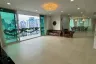 4 Bedroom Condo for sale in Royce Private Residences, Khlong Toei Nuea, Bangkok near BTS Asoke