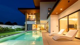 4 Bedroom Villa for sale in Nong Pla Lai, Chonburi