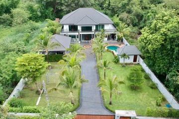 5 Bedroom House for sale in Nong Han, Chiang Mai