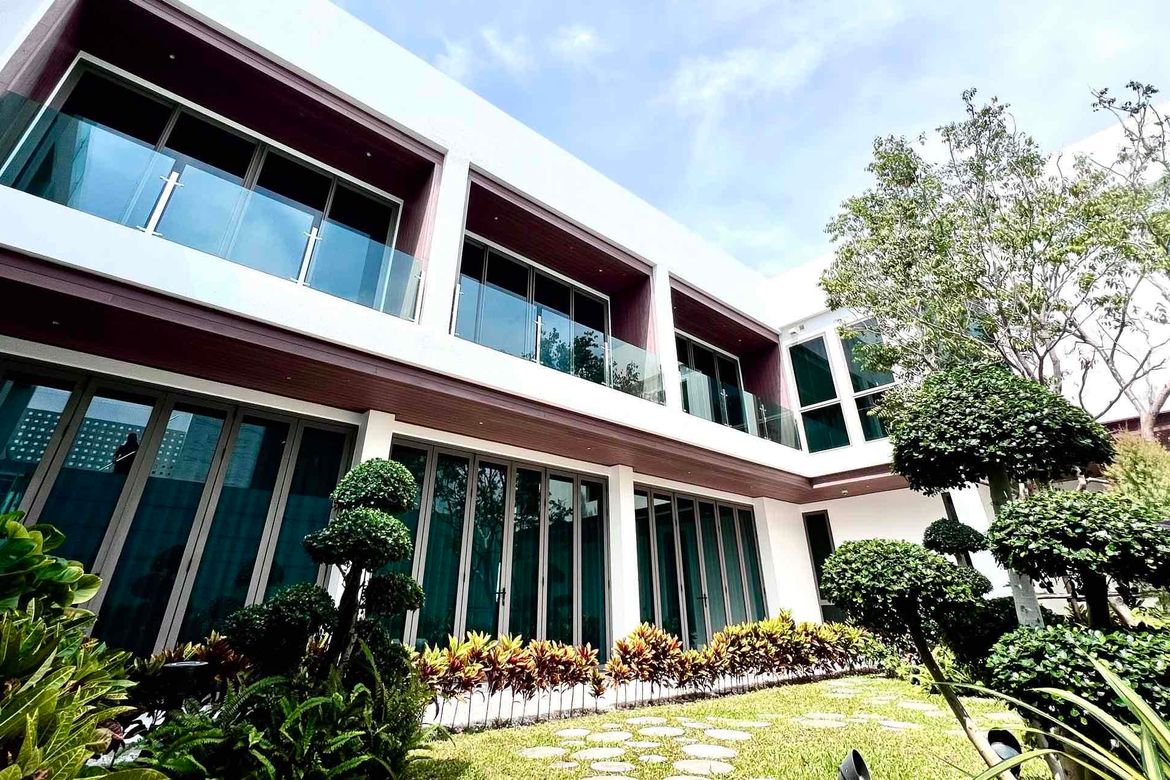Siam Royal View Luxury Pool villa for rent