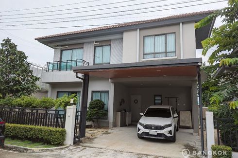 3 Bedroom House for rent in Saphan Sung, Bangkok