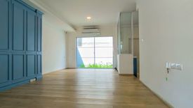 3 Bedroom Townhouse for sale in Indy 2 Bangna-Ramkhamhaeng 2, Dokmai, Bangkok