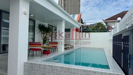 4 Bedroom House for sale in Na Kluea, Chonburi