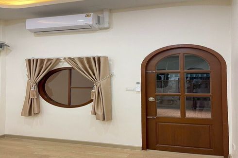 2 Bedroom House for sale in Nong Prue, Chonburi