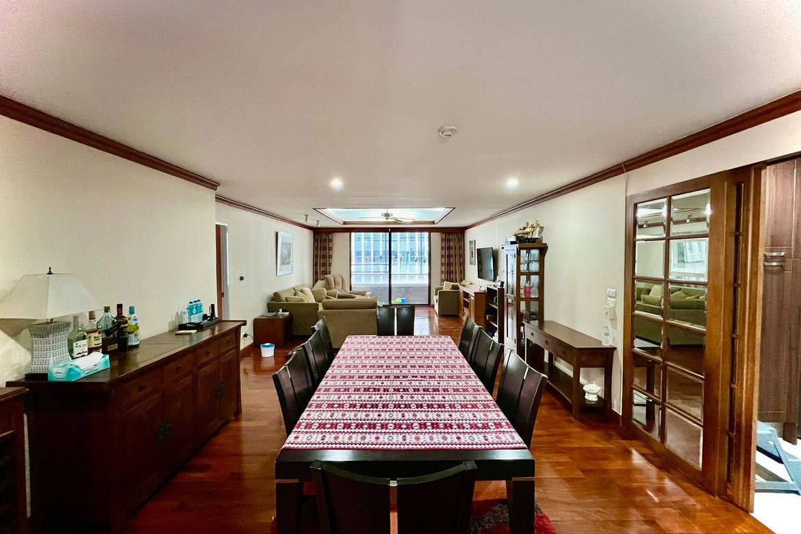 Watthana, Bangkok - Photo 2