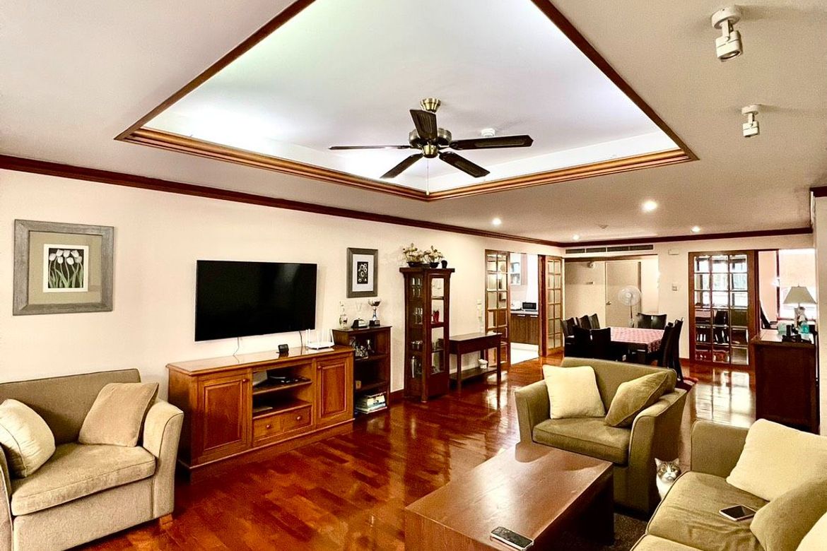 Watthana, Bangkok - Photo 3