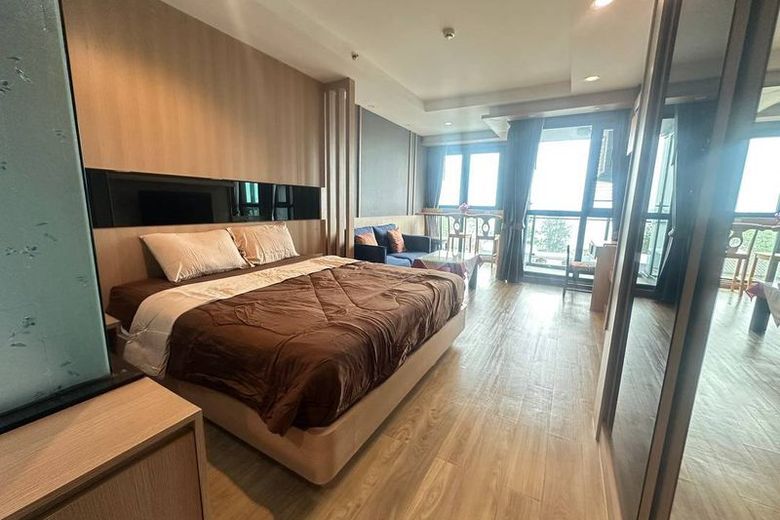 1 Bedroom Condo For Rent