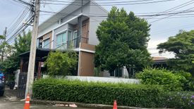 3 Bedroom Townhouse for sale in Villette Lite Pattanakarn 38, Suan Luang, Bangkok