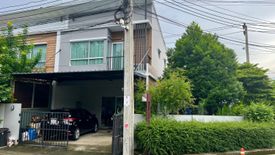 3 Bedroom Townhouse for sale in Villette Lite Pattanakarn 38, Suan Luang, Bangkok