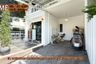 3 Bedroom Townhouse for sale in Suan Luang, Bangkok