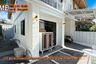 3 Bedroom Townhouse for sale in Suan Luang, Bangkok