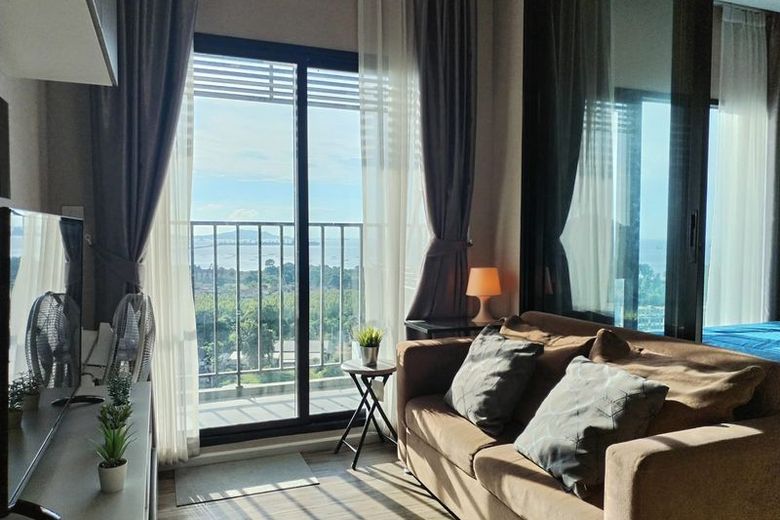 1 Bedroom Condo For Rent