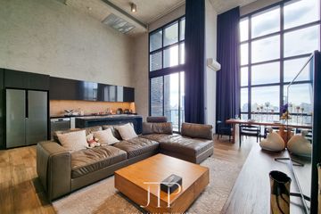 2 Bedroom Condo for rent in The Lofts Asoke, Khlong Toei Nuea, Bangkok near MRT Phetchaburi