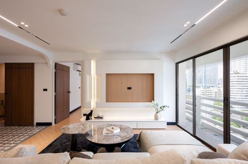 2 Bedroom Condo for sale in Khlong Toei Nuea, Bangkok near Airport Rail Link Makkasan