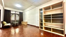 3 Bedroom Townhouse for rent in Hua Mak, Bangkok near MRT Ramkhamhaeng