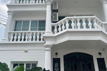 4 Bedroom Townhouse for rent in Phra Khanong Nuea, Bangkok near BTS On Nut