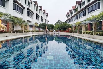 4 Bedroom Townhouse for rent in Phra Khanong Nuea, Bangkok near BTS Ekkamai