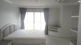 3 Bedroom Condo for rent in G.P. Grande Tower, Khlong Toei Nuea, Bangkok near MRT Sukhumvit