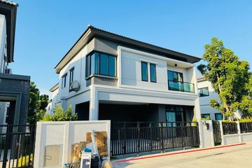 4 Bedroom House for sale in Sam Wa Tawan Tok, Bangkok