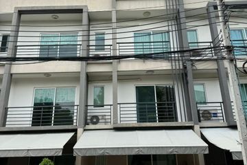3 Bedroom Townhouse for rent in Baan Klang Muang Sukhumvit 77, Suan Luang, Bangkok near BTS On Nut