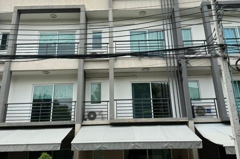 3 Bedroom Townhouse for rent in Baan Klang Muang Sukhumvit 77, Suan Luang, Bangkok near BTS On Nut