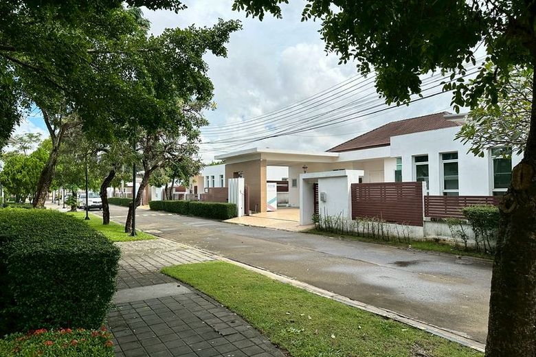 2 Bedroom House For Rent
