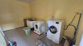 2 Bedroom Commercial for sale in Na Kluea, Chonburi