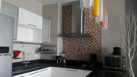 1 Bedroom Condo for rent in Nusasiri Grand, Phra Khanong, Bangkok near BTS Ekkamai