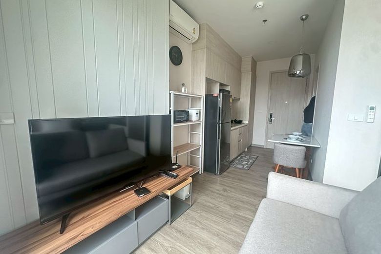1 Bedroom Condo